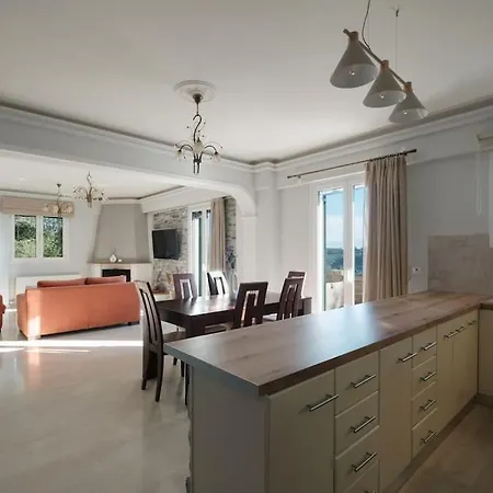 Olive Tree House Rafalades